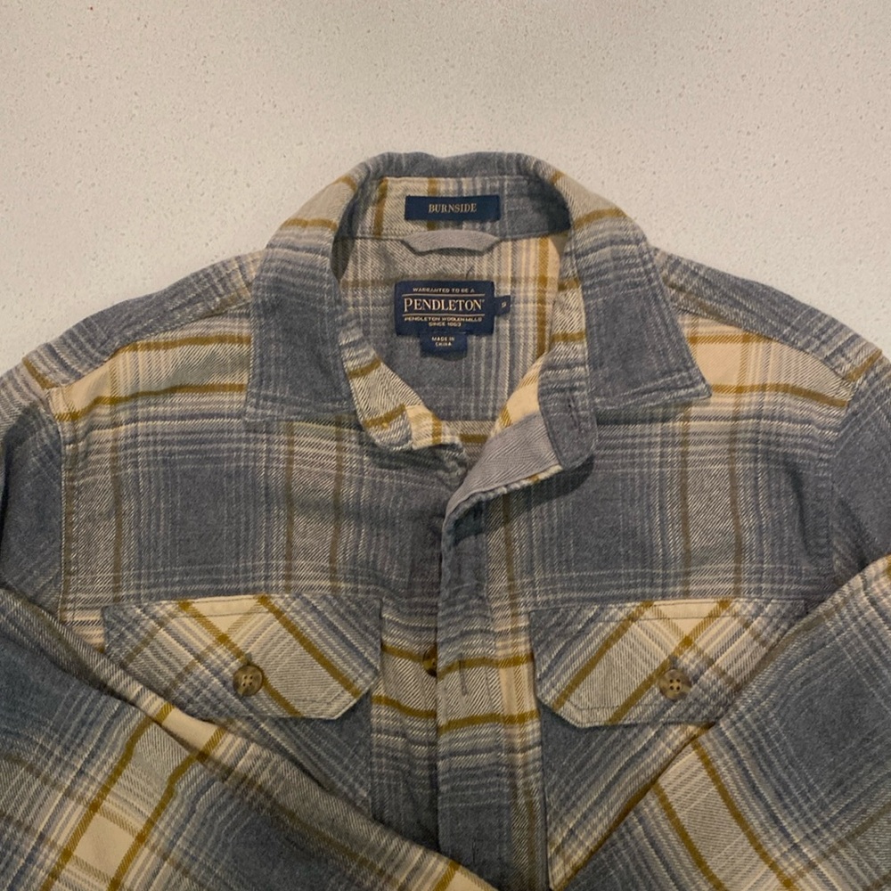 Pendleton Blue, White & Yellow Plaid Casual Button-Down Shirt